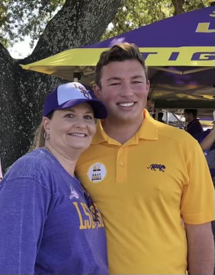 Darlene Gondrella and son Randall, West Jefferson Medical Center