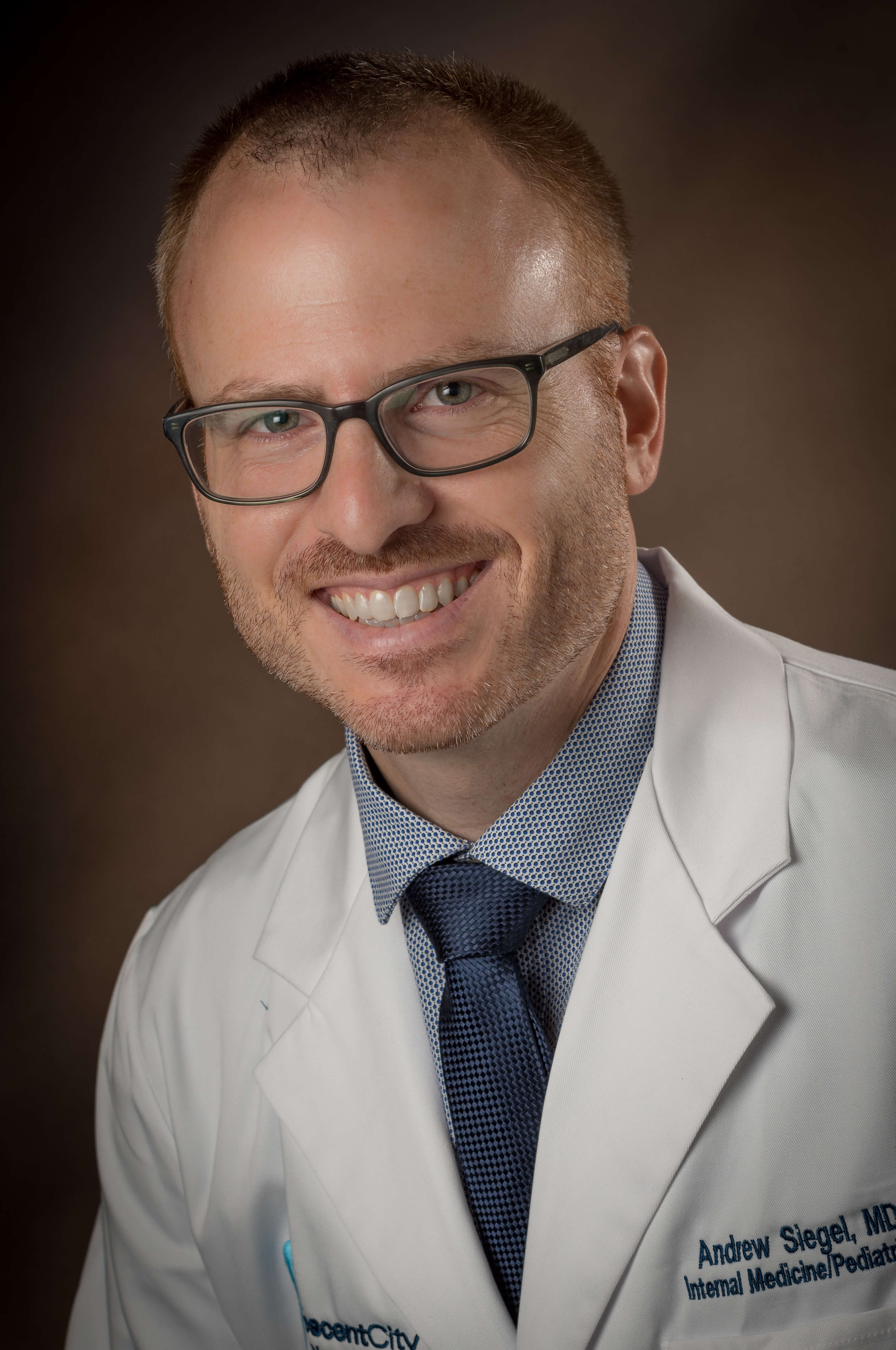 Dr. Andrew Siegel 